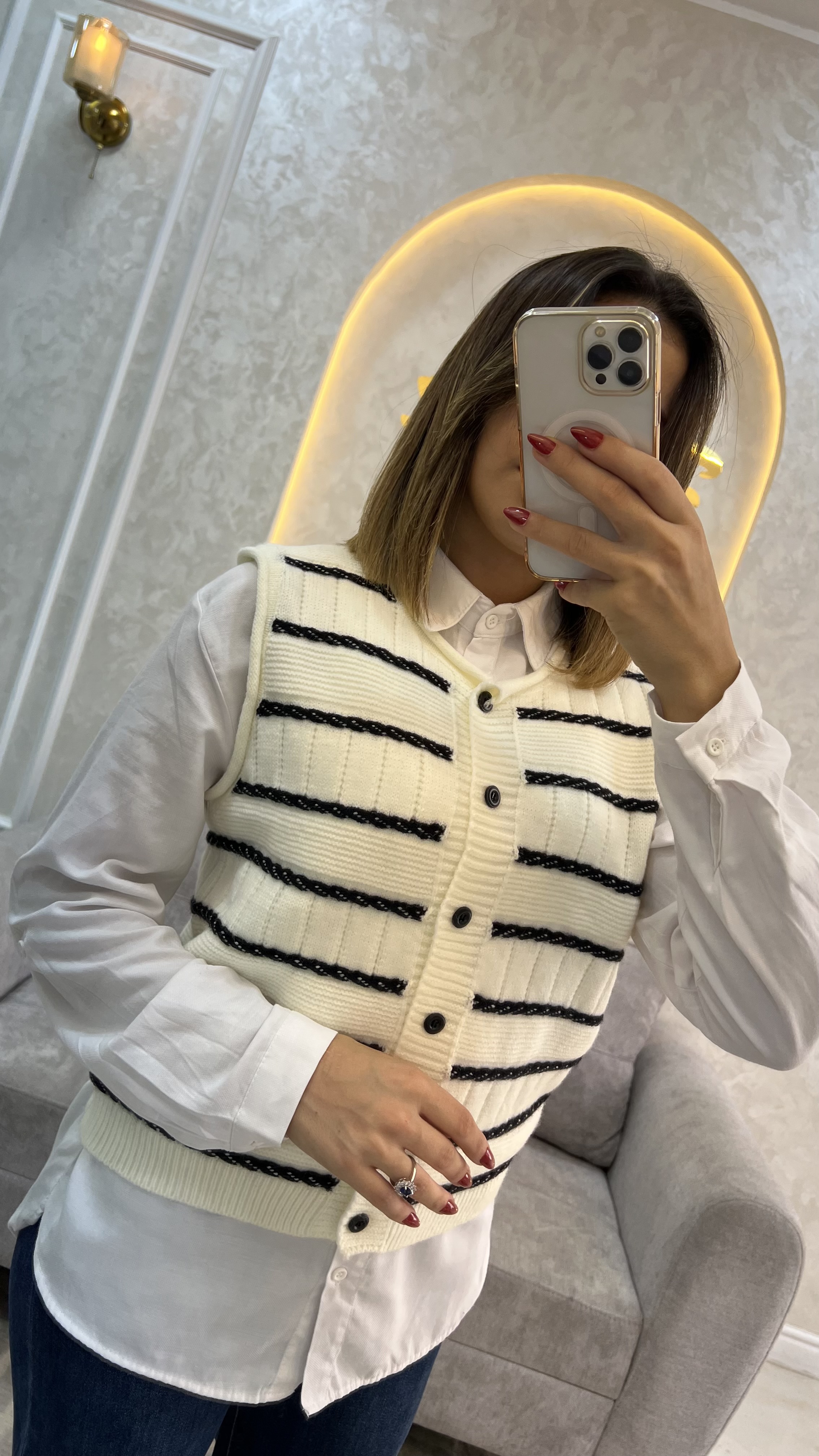 Cardigan AR
