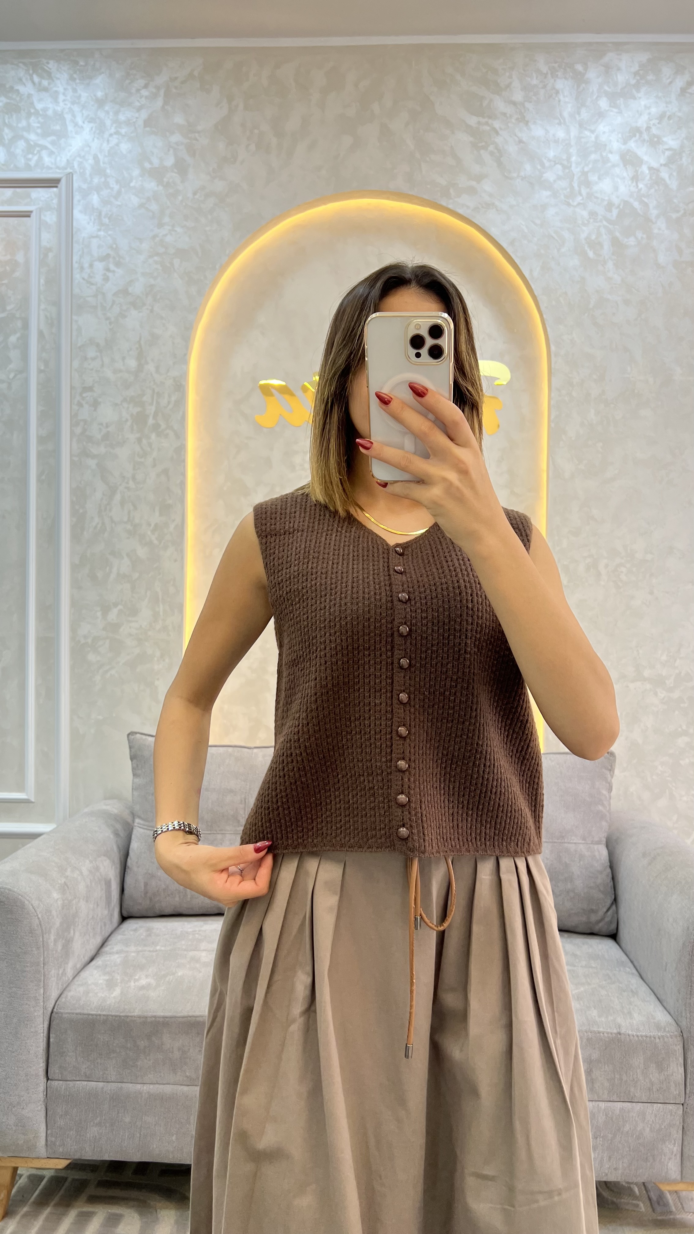 Cardigan colours