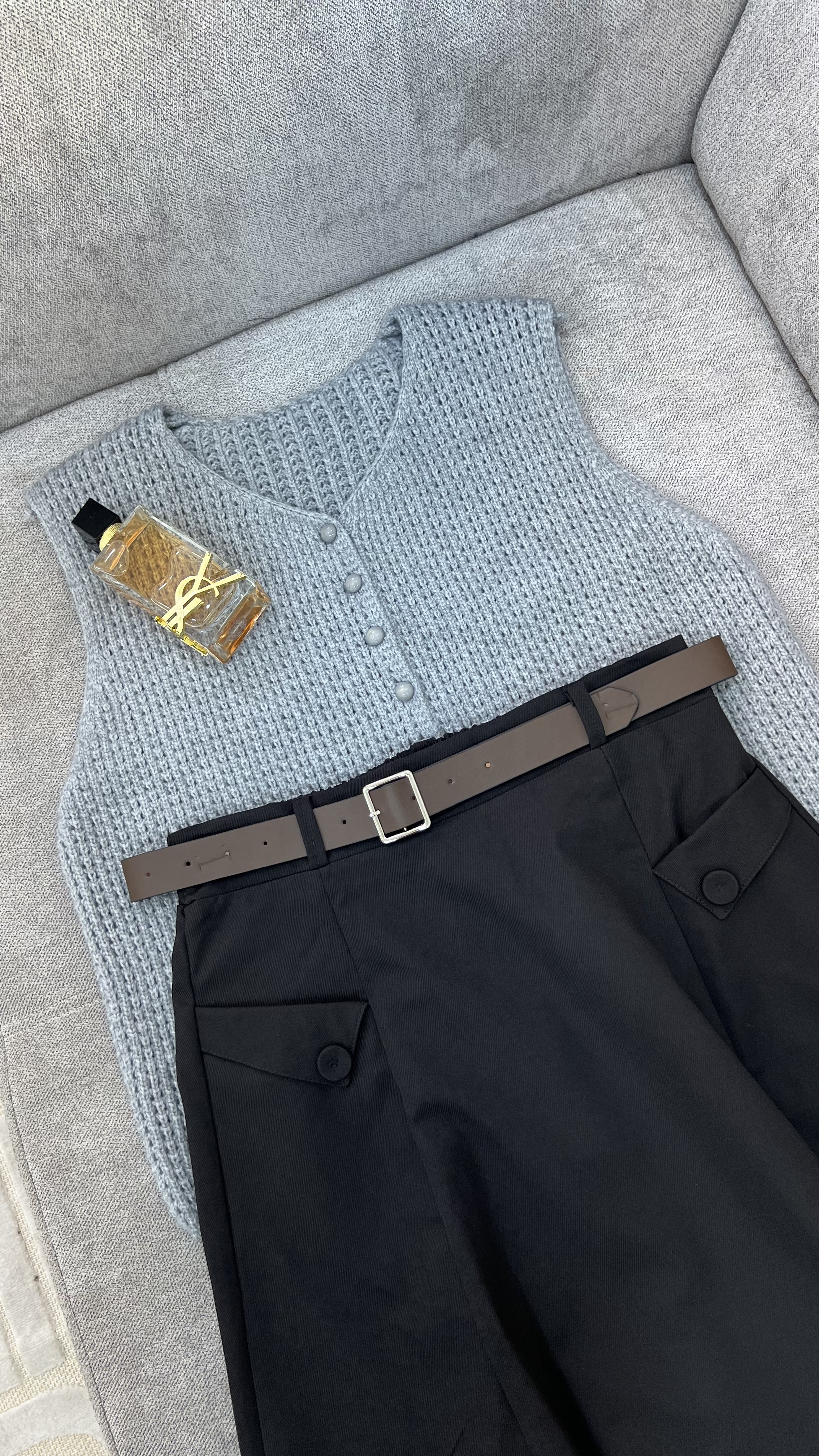 Cardigan colours