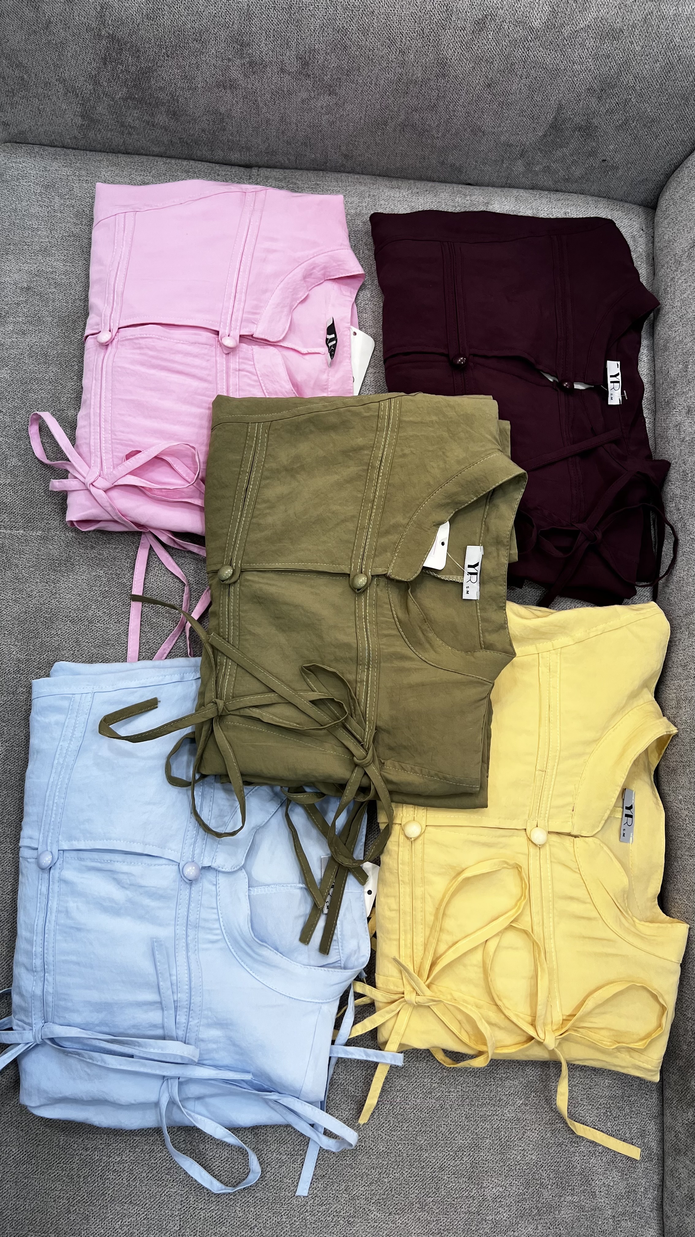 Chemise à Boutons & Lacet