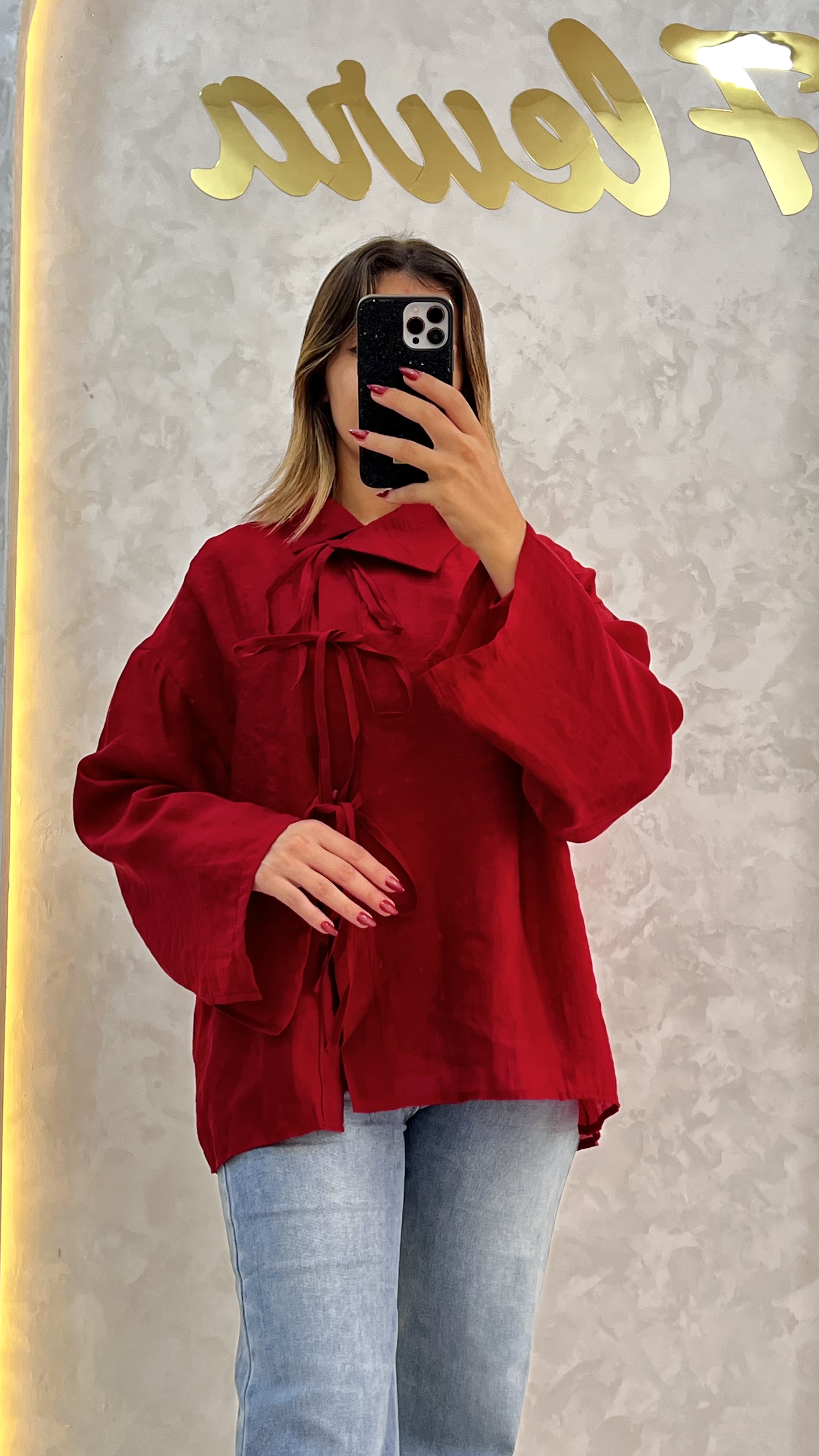 Chemise à col noué