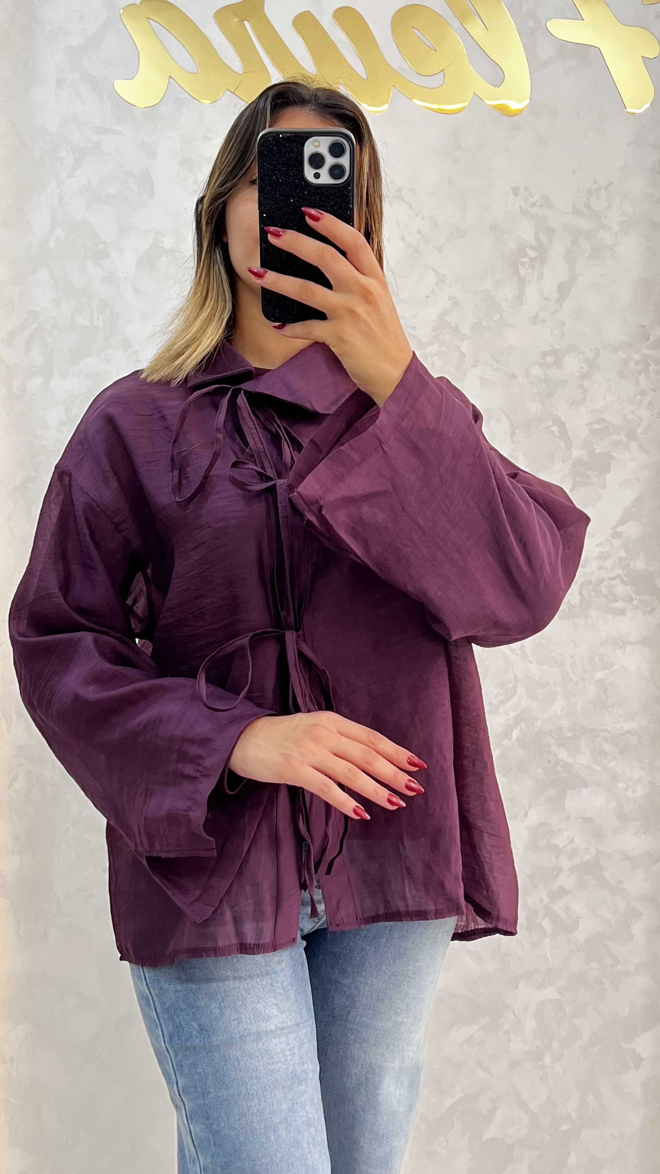 Chemise à col noué