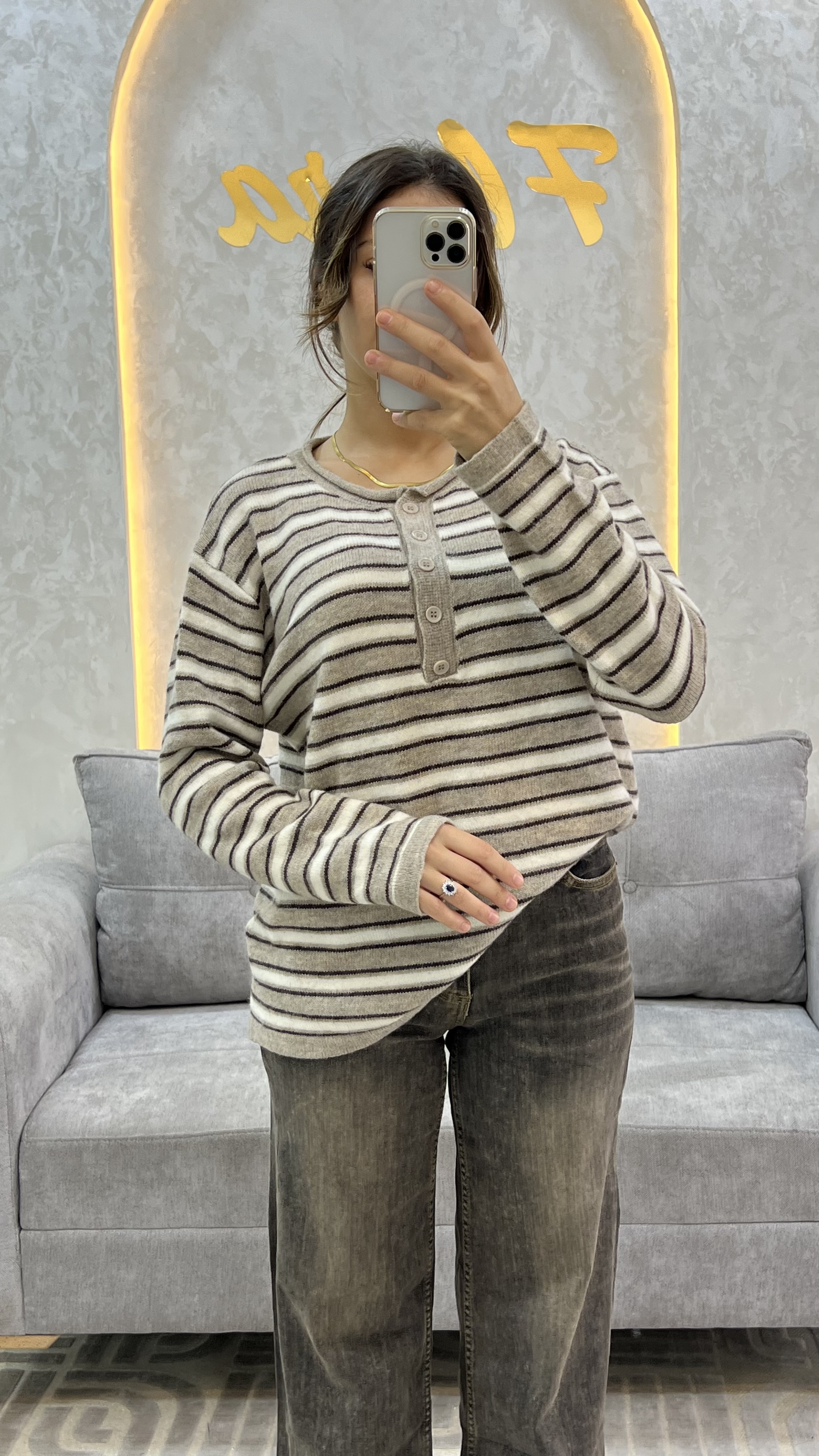 Pulls Ari avec bouton