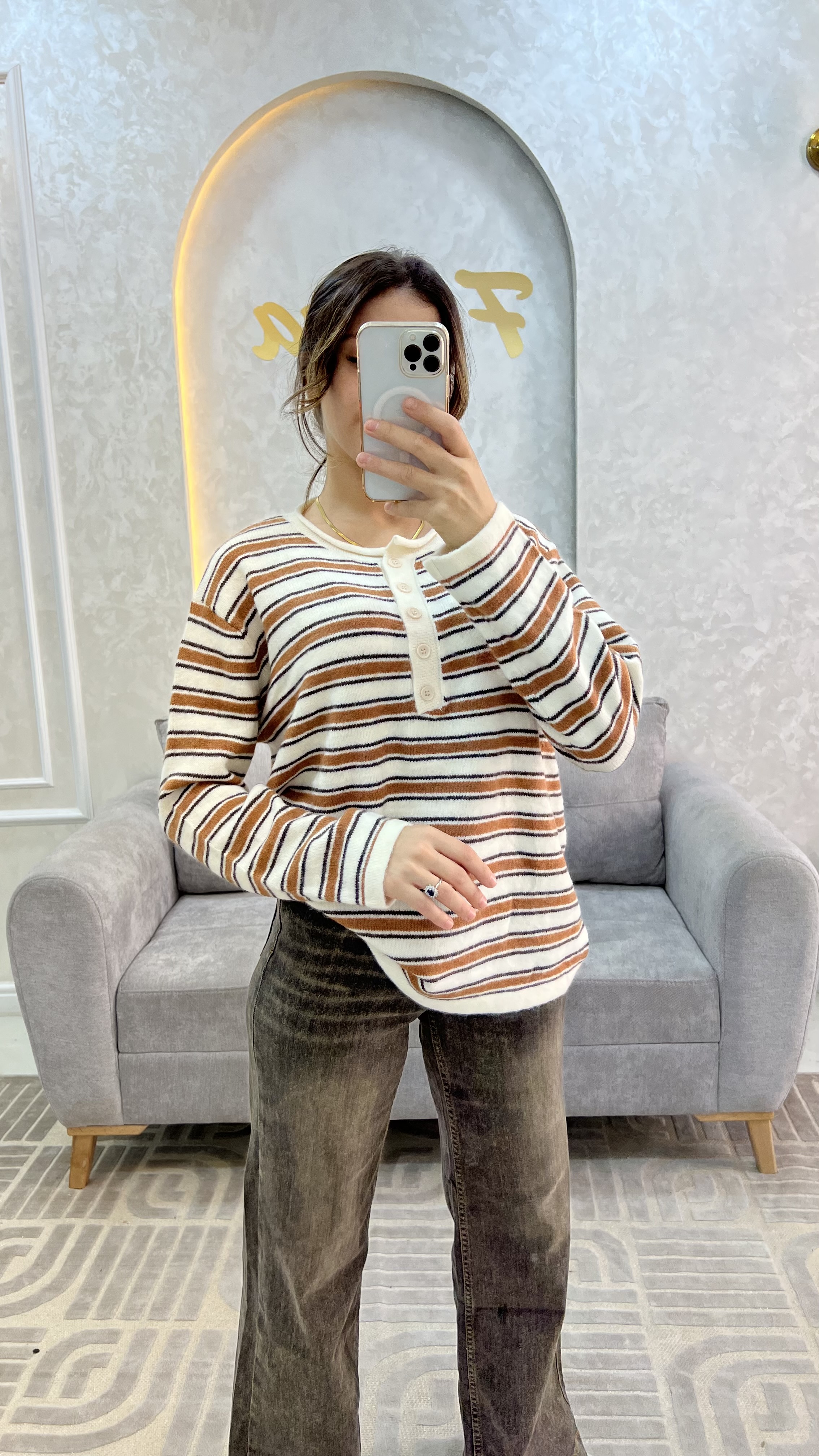 Pulls Ari avec bouton